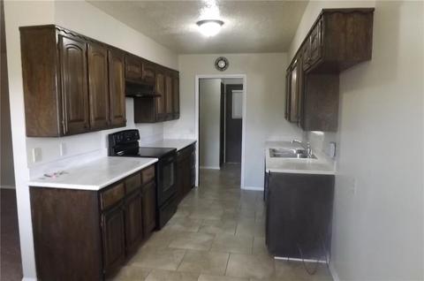 110 Lee Dr, Snyder, OK 73566 photo 7