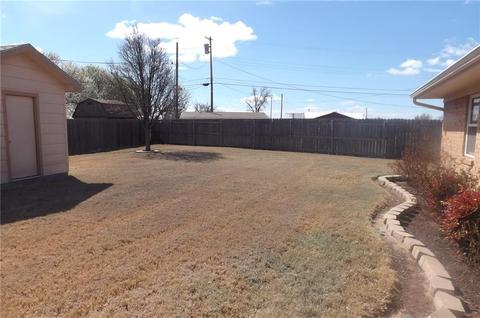 110 Lee Dr, Snyder, OK 73566 photo 31