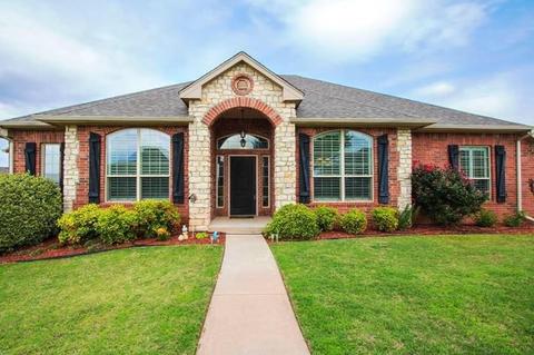 121 Summit Bnd, Norman, OK 73071 photo 1