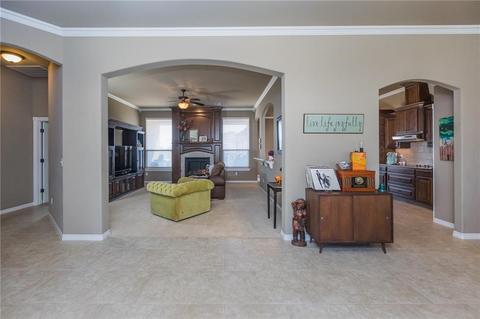 121 Summit Bnd, Norman, OK 73071 photo 4