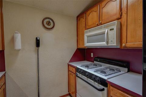 2126 Westmore Dr, Moore, OK 73170 photo 14