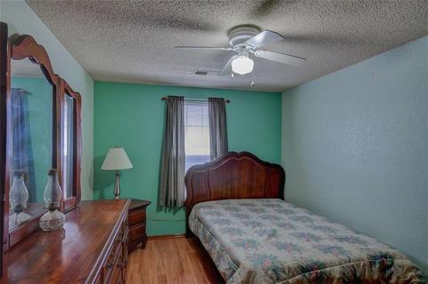 2126 Westmore Dr, Moore, OK 73170 photo 21