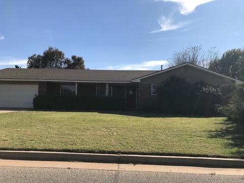 1200 Trail Dr, Altus, OK 73521 photo 1