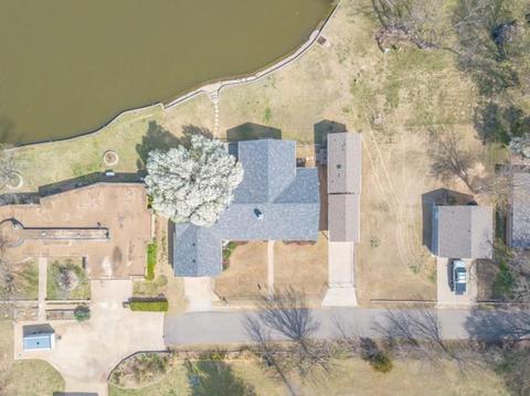 2009 Lakeview Dr, Crescent, OK 73028 photo 4