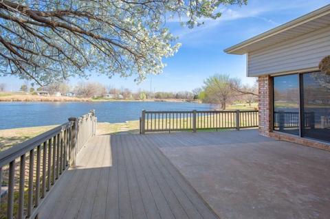 2009 Lakeview Dr, Crescent, OK 73028 photo 22