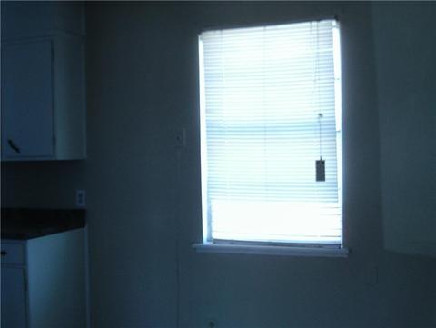 605 Mars St, Altus, OK 73521 photo 5