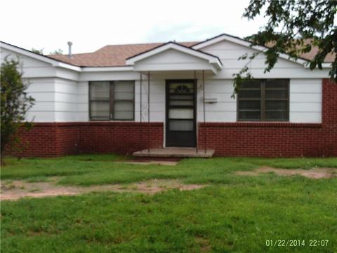 1511 Scott St, Altus, OK 73521 photo 2