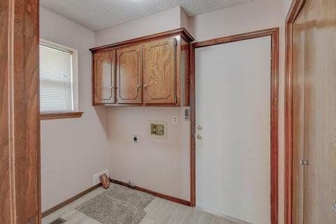 2000 Barrington, Norman, OK 73071 photo 14