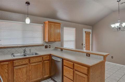 404 Bent Tree, Noble, OK 73068 photo 13