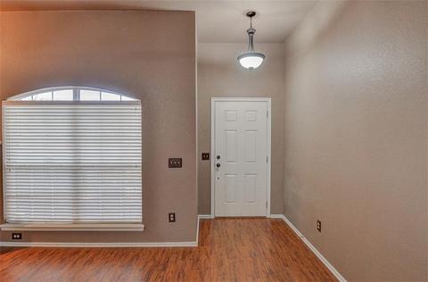 404 Bent Tree, Noble, OK 73068 photo 3