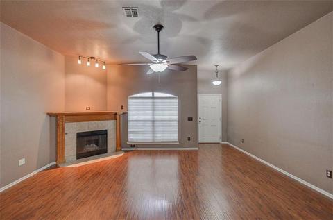 404 Bent Tree, Noble, OK 73068 photo 4