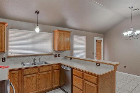 404 Bent Tree, Noble, OK 73068 photo 11