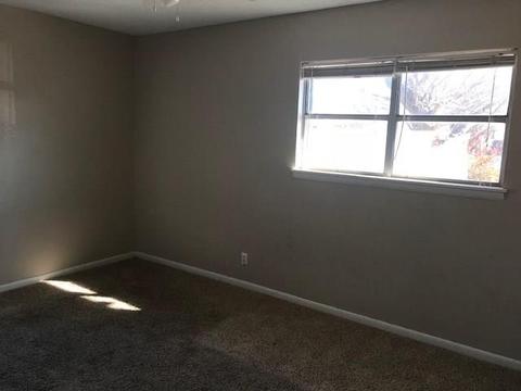 412 W 3rd, Olustee, OK 73560 photo 7