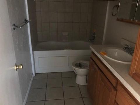 412 W 3rd, Olustee, OK 73560 photo 5