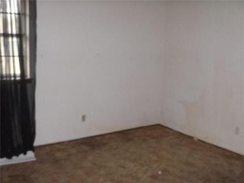 1205 E Ridgecrest, Altus, OK 73521 photo 8