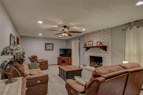 15889 Nicholas Dr, Wayne, OK 73095 photo 5