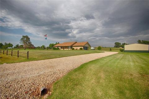 1035 County Street 2927, Tuttle, OK 73089 photo 2