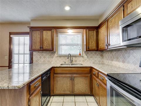 3104 Eagle Pass Ln, Edmond, OK 73013 photo 11