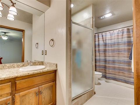 3104 Eagle Pass Ln, Edmond, OK 73013 photo 18