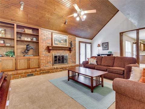 3104 Eagle Pass Ln, Edmond, OK 73013 photo 5