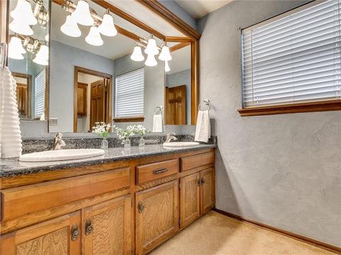 3104 Eagle Pass Ln, Edmond, OK 73013 photo 20