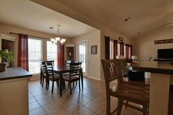 512 Peacock Ln, Altus, OK 73521 photo 9