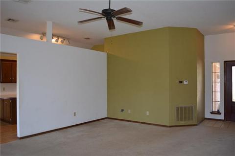 400 Baker St, Norman, OK 73072 photo 8