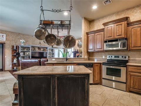 1943 County Road 1211, Tuttle, OK 73089 photo 11
