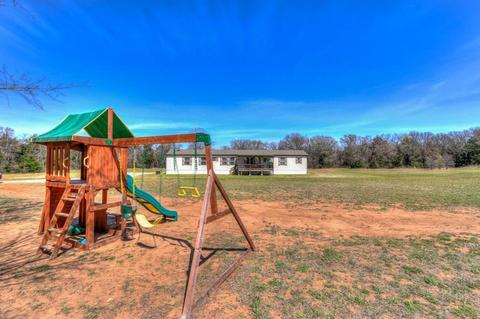 1400 S Post Rd, Guthrie, OK 73044 photo 2