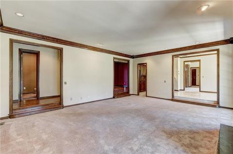 5200 Summit Dr, Edmond, OK 73034 photo 8