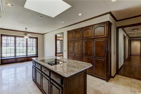 5200 Summit Dr, Edmond, OK 73034 photo 18