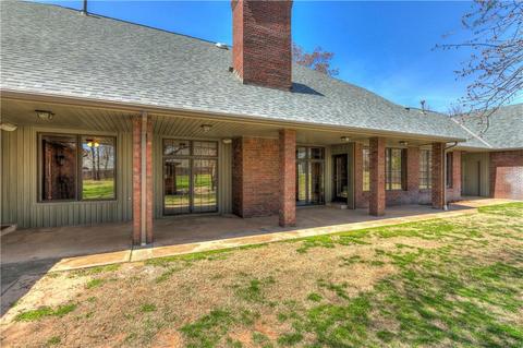 5200 Summit Dr, Edmond, OK 73034 photo 33