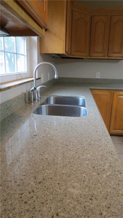 112 Cameron Dr, Altus, OK 73521 photo 5