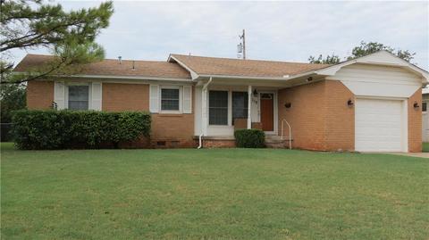 112 Cameron Dr, Altus, OK 73521 photo 1