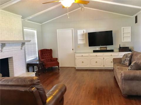 508 E Main, Tishomingo, OK 73460 photo 5
