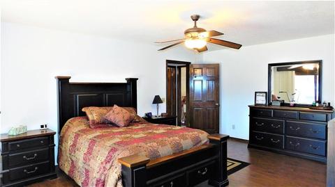 1160 S May, Guthrie, OK 73044 photo 24