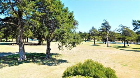 1160 S May, Guthrie, OK 73044 photo 4