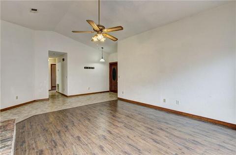 1909 Foxfire Rd, Edmond, OK 73003 photo 7