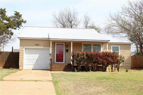 909 E Sycamore Ave, Altus, OK 73521 photo 1