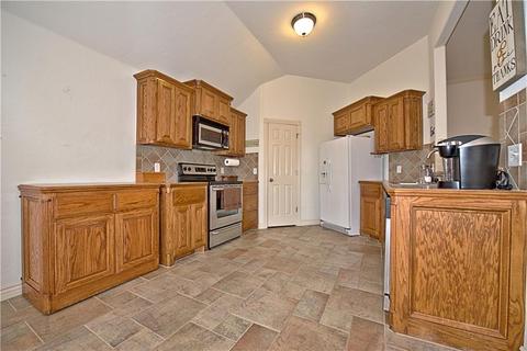 1605 Mead Ln, Moore, OK 73170 photo 9