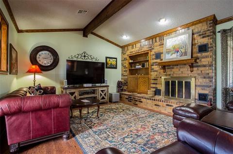 2311 Squirrel Pl, Tuttle, OK 73089 photo 5