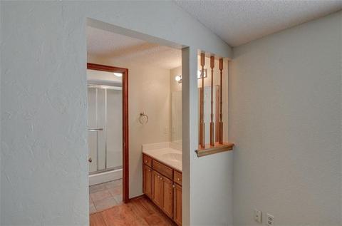 2102 Lakecrest Dr, Moore, OK 73170 photo 25