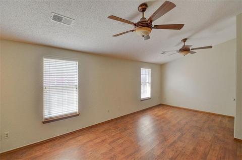 2102 Lakecrest Dr, Moore, OK 73170 photo 24