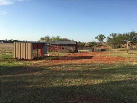 10248 N 2020, Hammon, OK 73650 photo 3