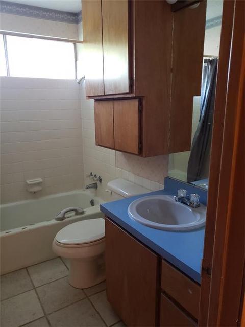 206 Warwick, Idabel, OK 74745 photo 9