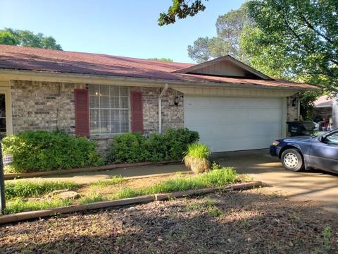 206 Warwick, Idabel, OK 74745 photo 2
