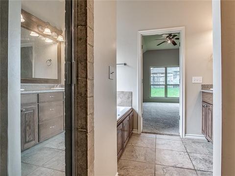 3833 Divine Ave, Harrah, OK 73045 photo 24