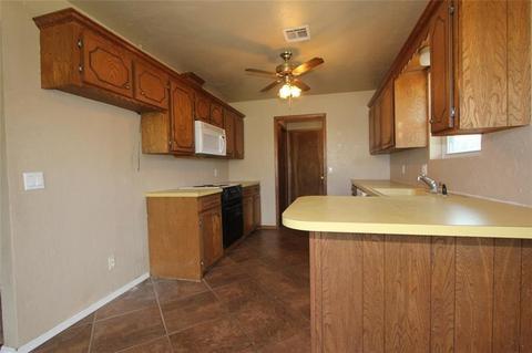 543 Skyview Dr, Watonga, OK 73772 photo 10