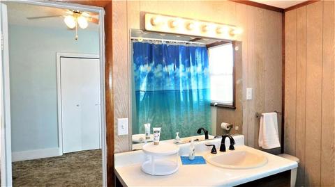 1310 E Noble Ave, Guthrie, OK 73044 photo 17