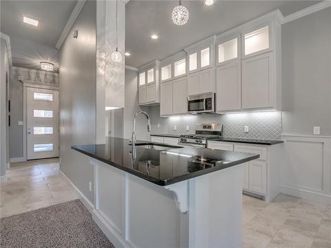 2448 Fallview Dr, Edmond, OK 73034 photo 1
